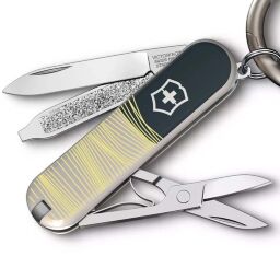 Нож-брелок Victorinox Classic SD New York Style 58мм (0.6223.E223)