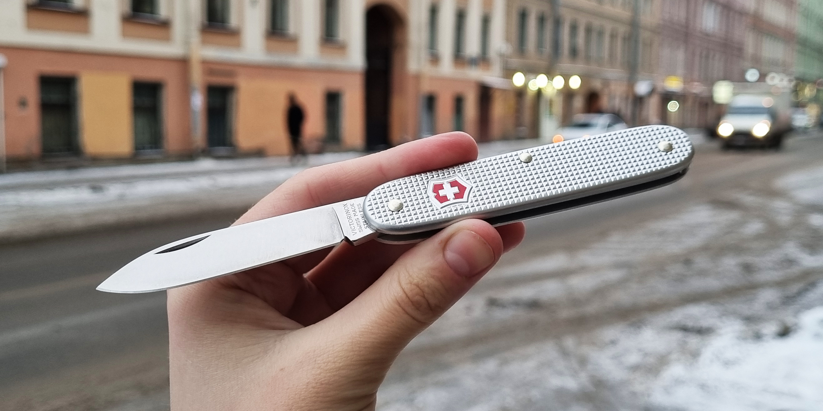  Victorinox 0.8000.26 Pioneer