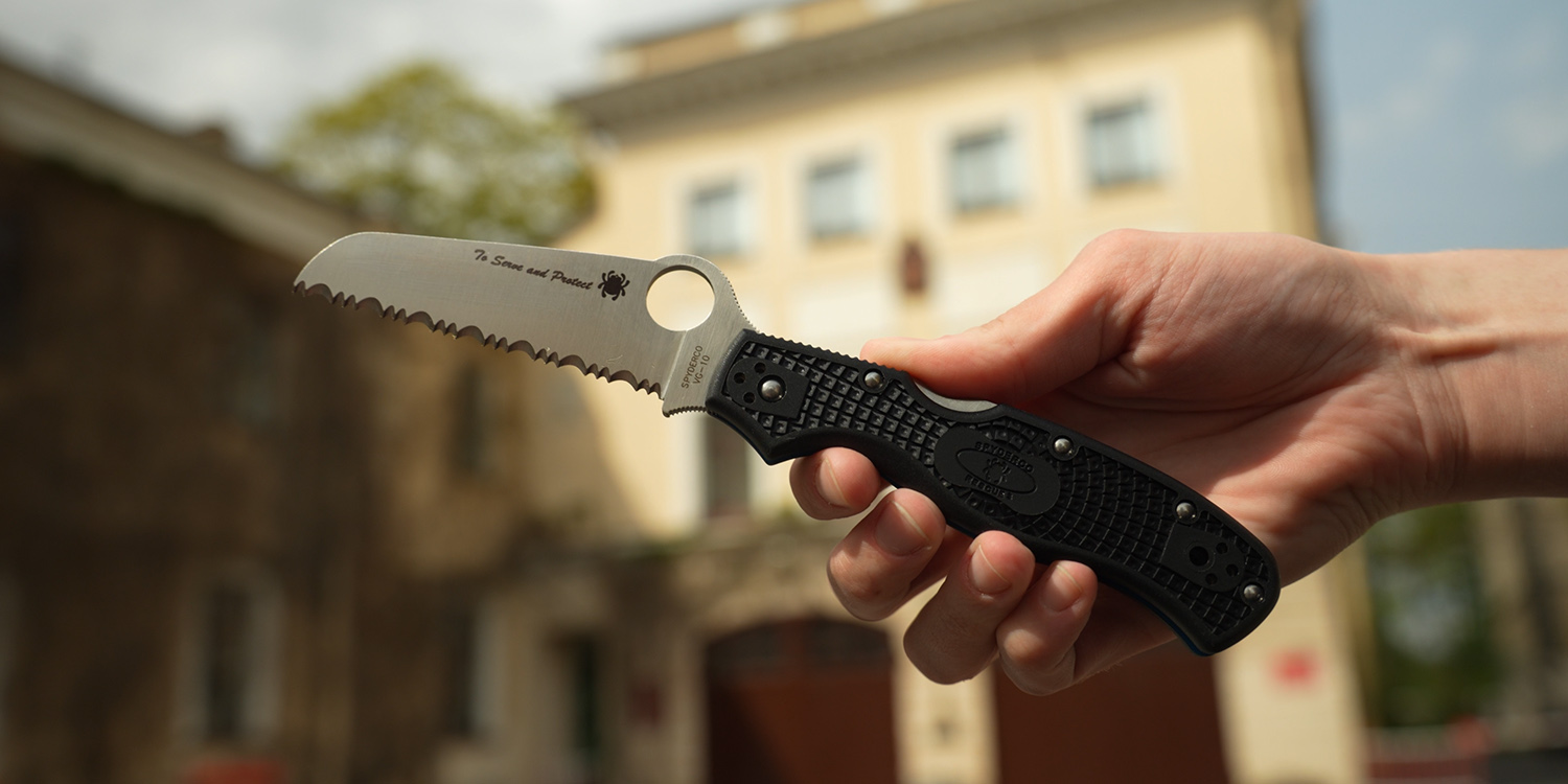 Spyderco Rescue 3 Thin Blue Line