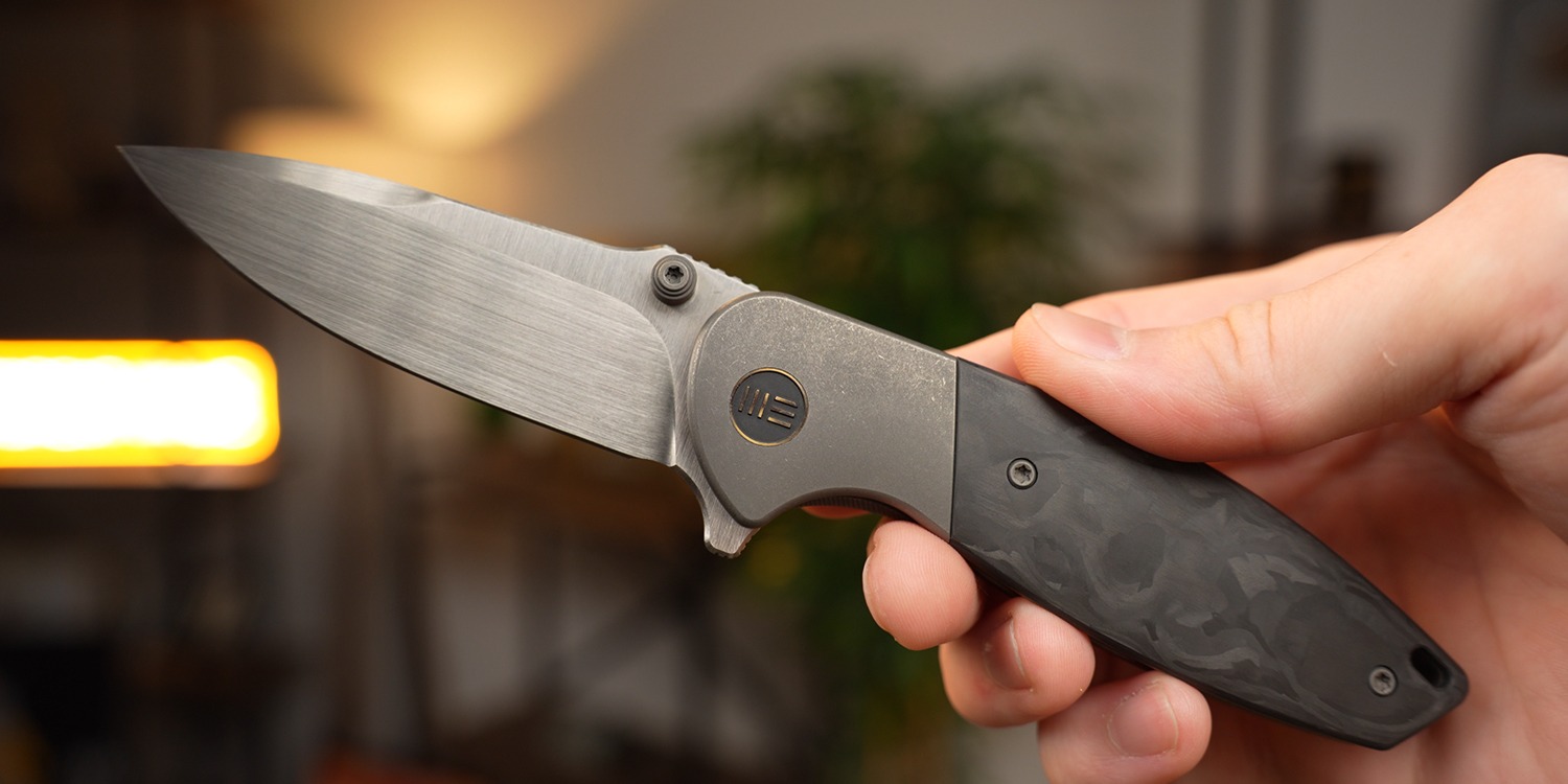 Складной нож We Knife Nitro Mini satin сталь CPM-20CV, рукоять Gray Ti/Black Linen Micarta