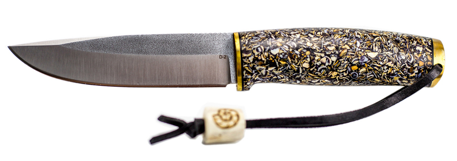 Материал рукояти ножа - кап ореховый, березовый