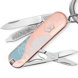 Нож-брелок Victorinox Classic SD Paris Style 58мм (0.6223.E221)