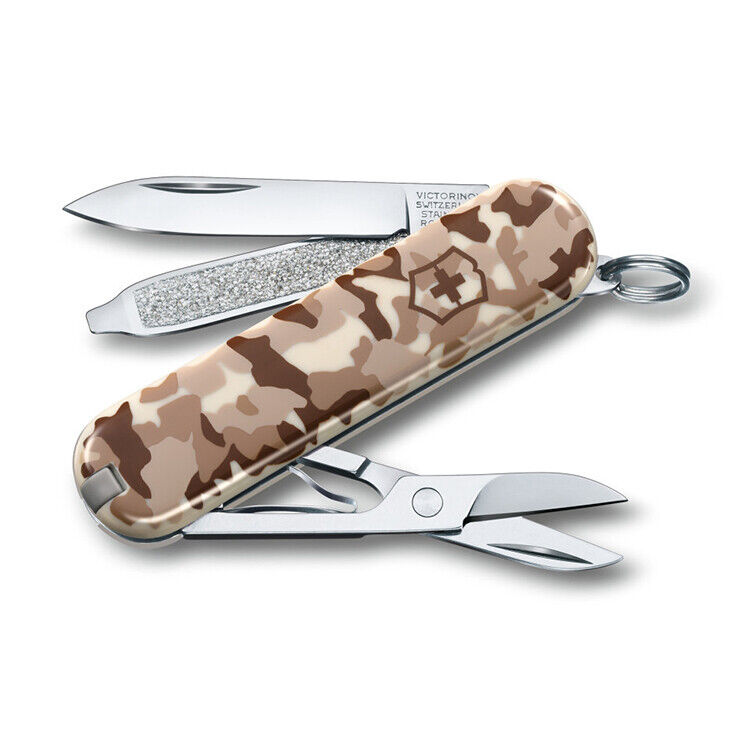 Нож-брелок Victorinox Classic SD Desert Camouflage 58мм. (0.6223.941)