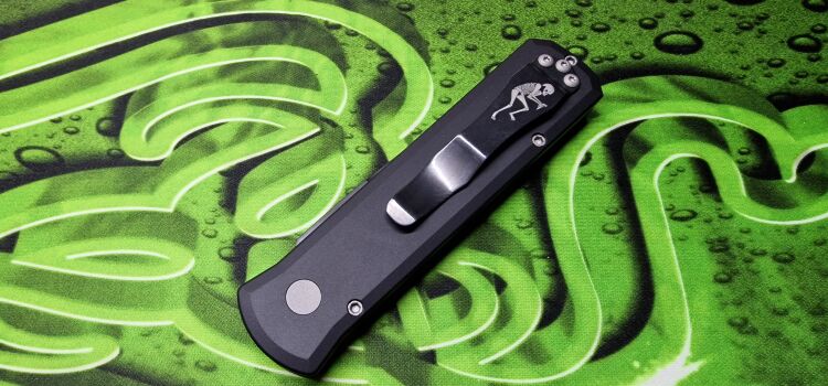 Клипса это уже моя, кастомная.