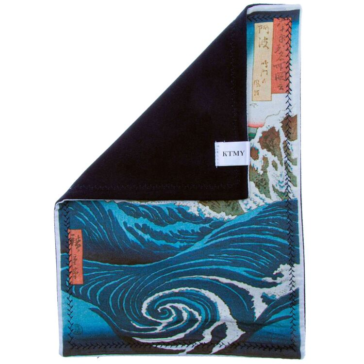 Хэнк (платок) Knife to meet You Hiroshige-WAVE 28,5*21см