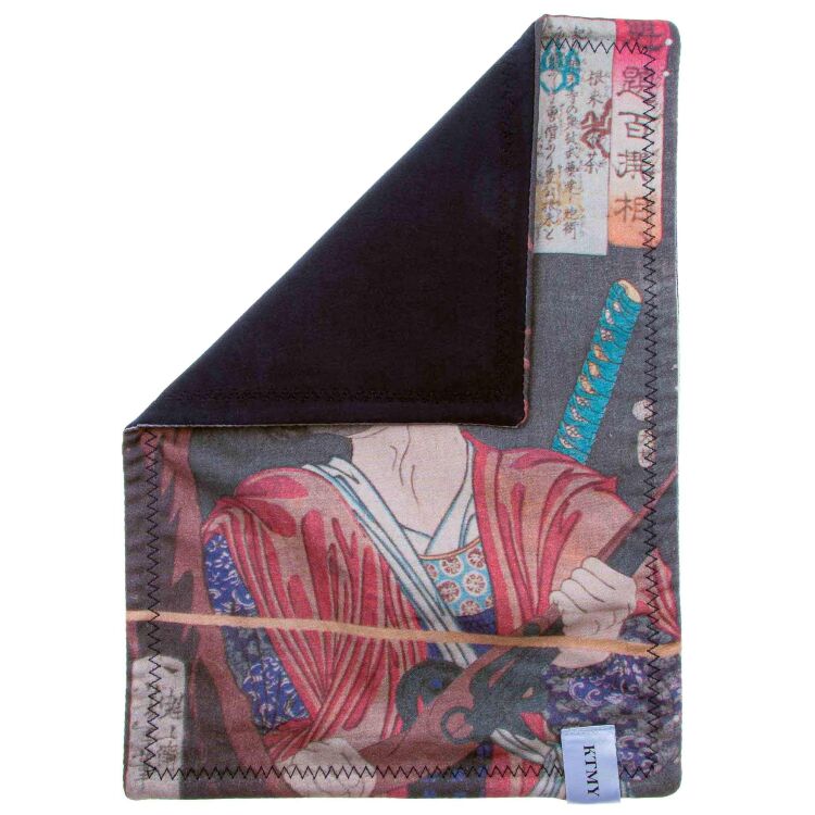 Хэнк (платок) Knife to meet You Yoshitoshi-KAIDAI 28,5*21см