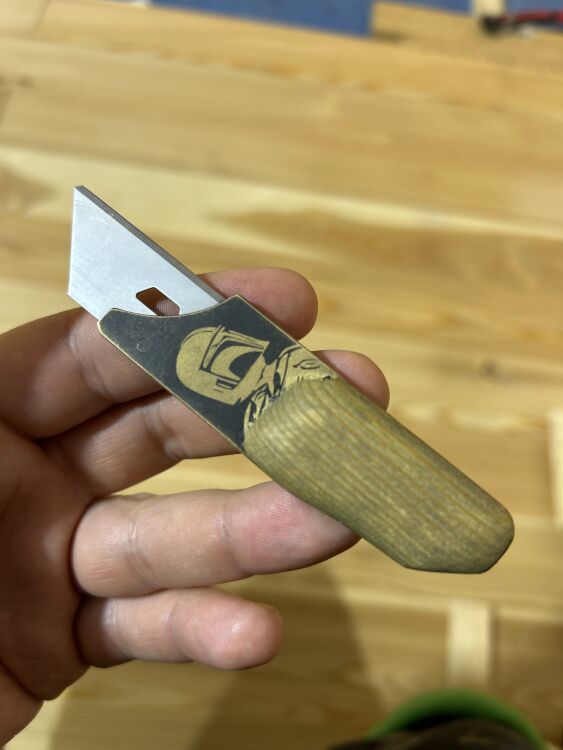 Без этой ручки-острый кусок латуни