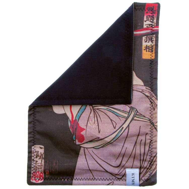 Хэнк (платок) Knife to meet You Yoshitoshi-SV 28,5*21см