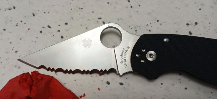 Салфетка не по зубам.