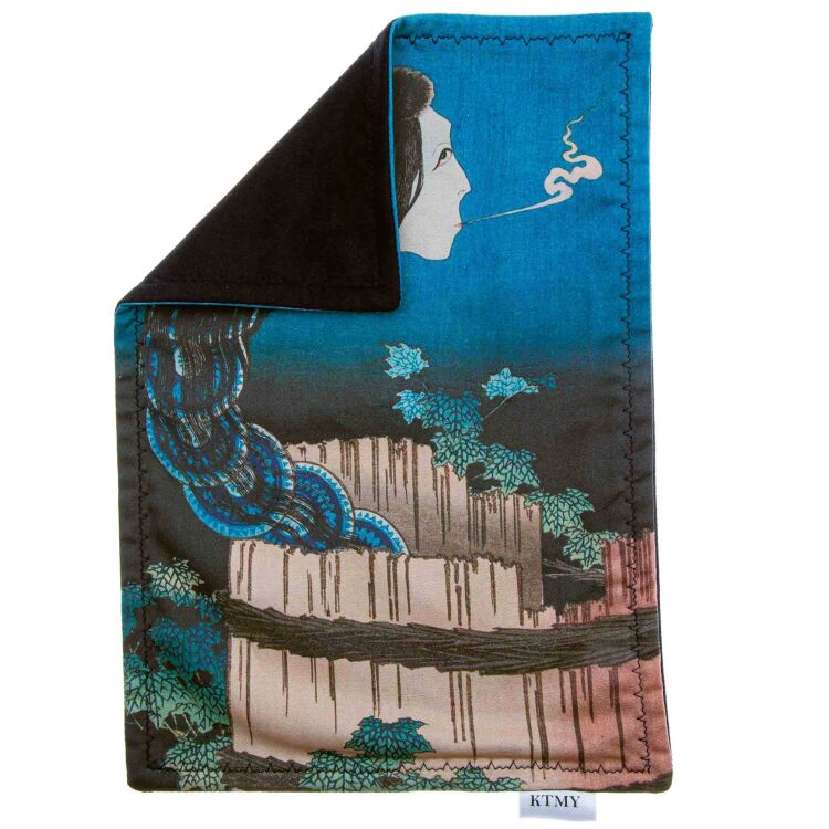 Хэнк (платок) Knife to meet You Hokusai-SARA 28,5*21см